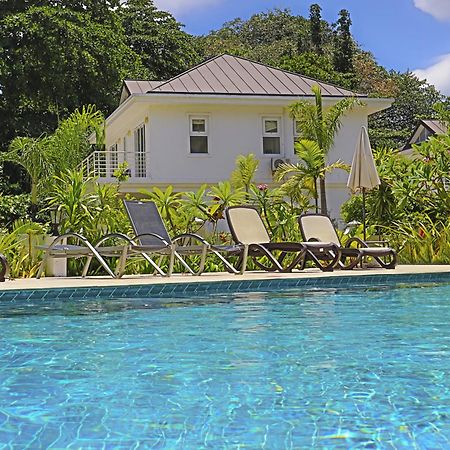 Las Brisas Villa - Chateau Elysium Beau Vallon  Exteriér fotografie