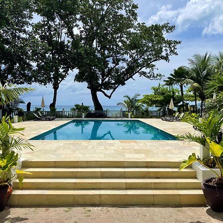 Las Brisas Villa - Chateau Elysium Beau Vallon  Exteriér fotografie