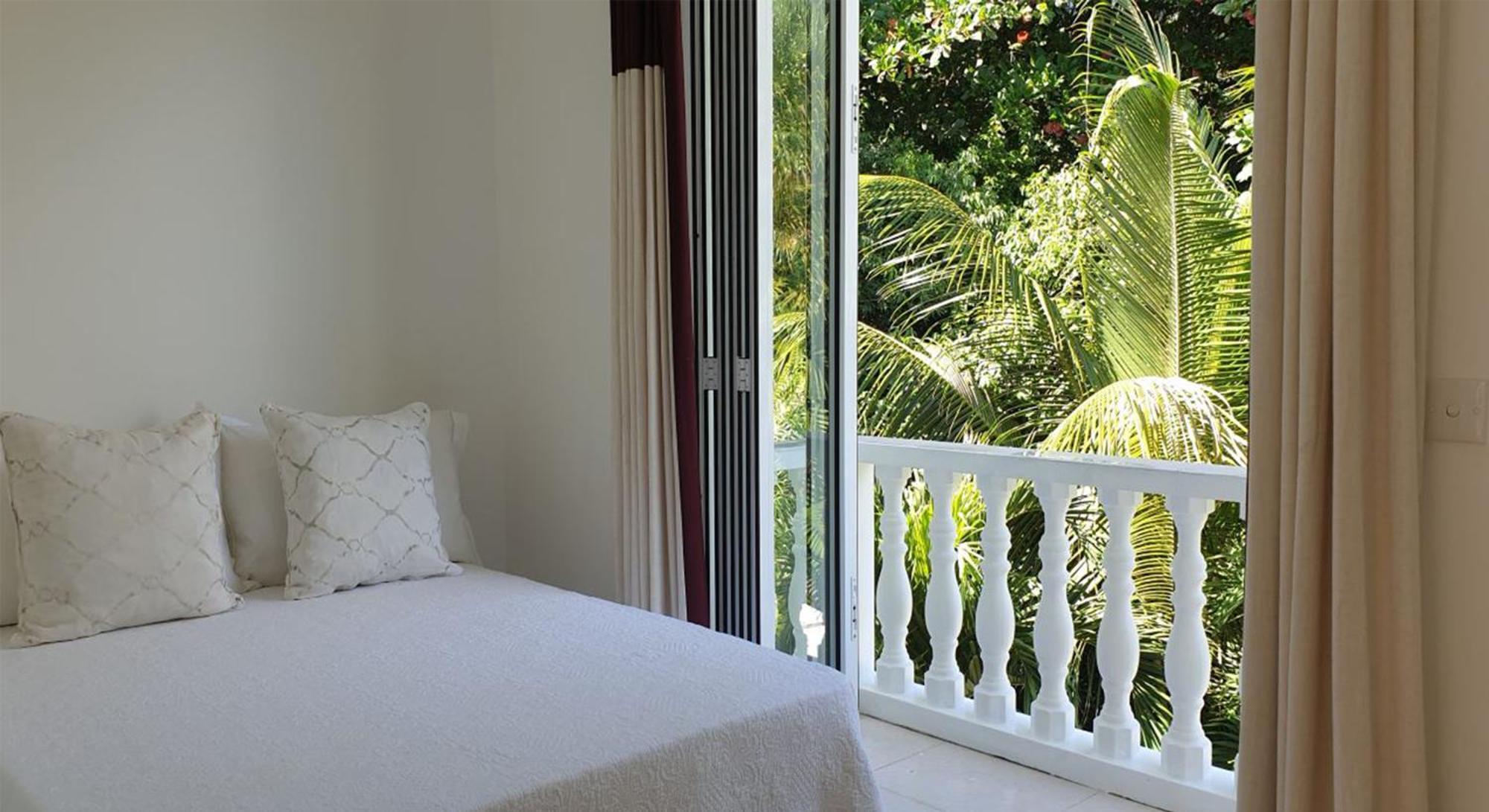Las Brisas Villa - Chateau Elysium Beau Vallon  Exteriér fotografie